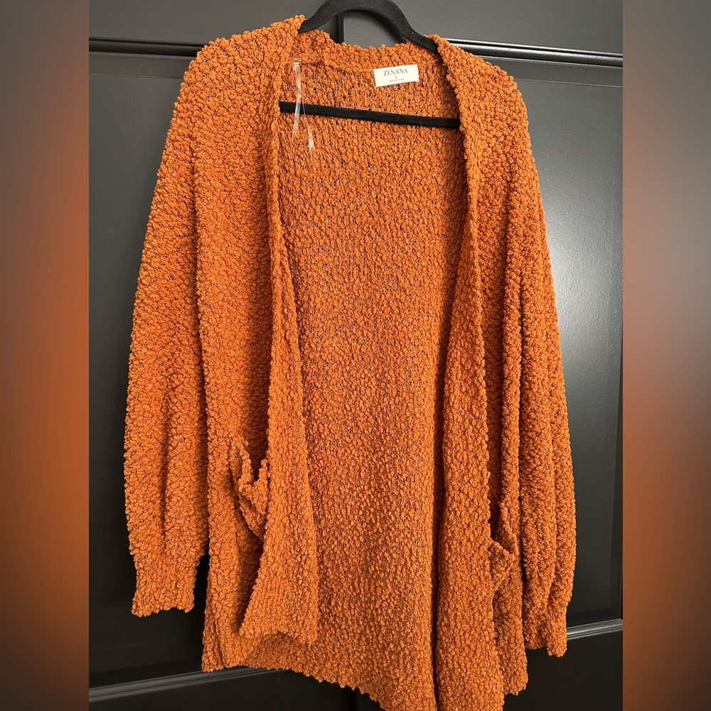 Zenana Outfitters Rust Knit Top